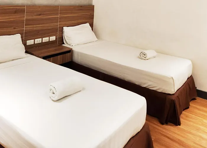Boulevard Hotel
