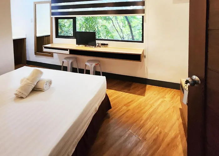 Boulevard Hotel 3*