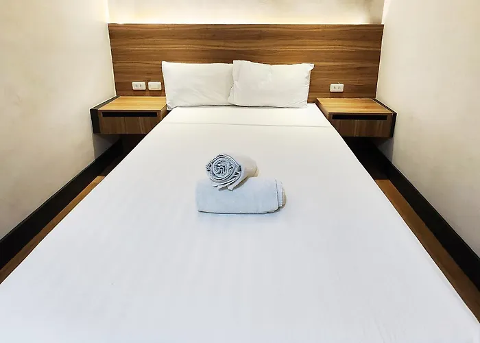 Boulevard Hotel 3*